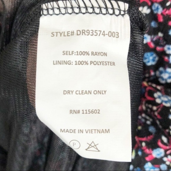 Lush Womens Black Floral V-Neck Cutout Back Long Sleeve Tunic Dress - Picture 16 of 16